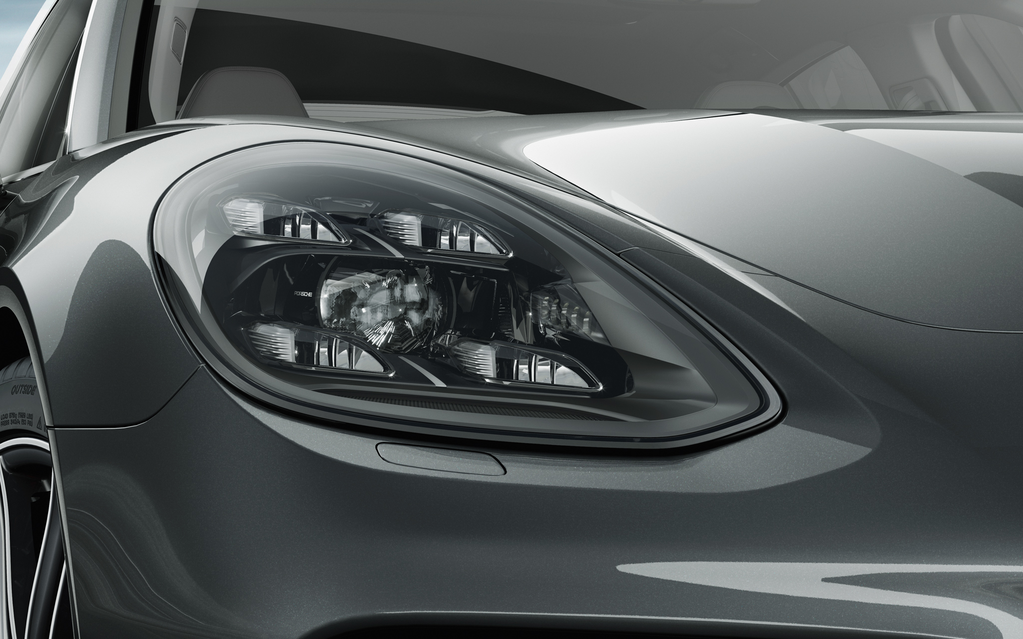 Porsche 971044903 - Phares principaux matriciels à LED en verre fumé avec Porsche Dynamic Light System Plus (PDLS Plus)