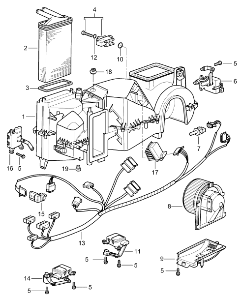 813-005 - boitier repartiteur d'air
echangeur de chaleur
pieces detail